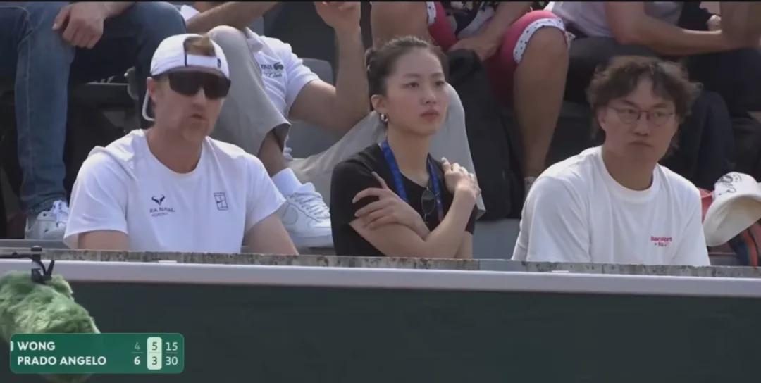 MK体育网球运动员黄泽林承认与陈奕迅女儿陈康堤分手：结束啦，今后专心打球，“离陈奕迅越来越远了”